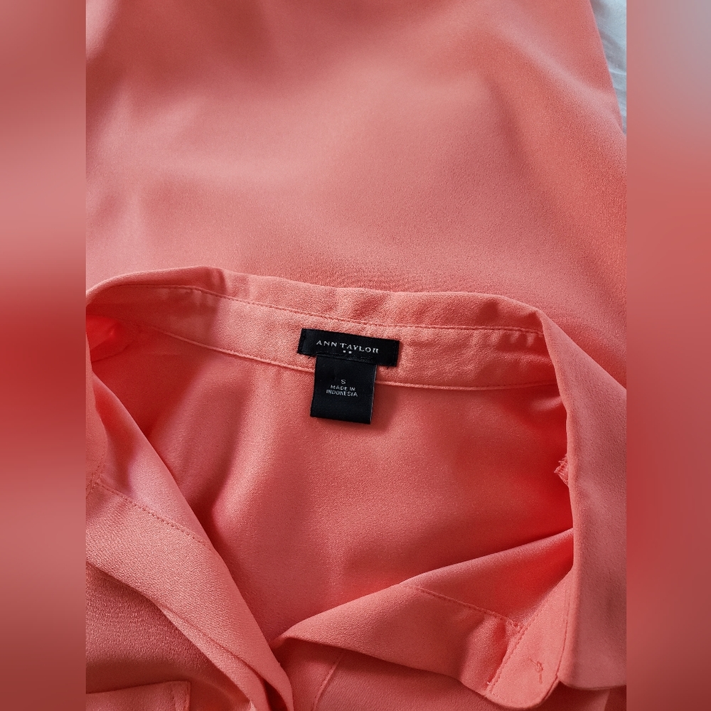 Ann Taylor Sleeveless Chic Top - Picture 3 of 5